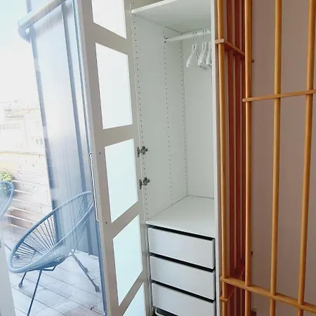 Little Plaza Duplex דירה